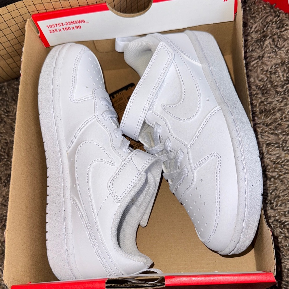 Nike All-White